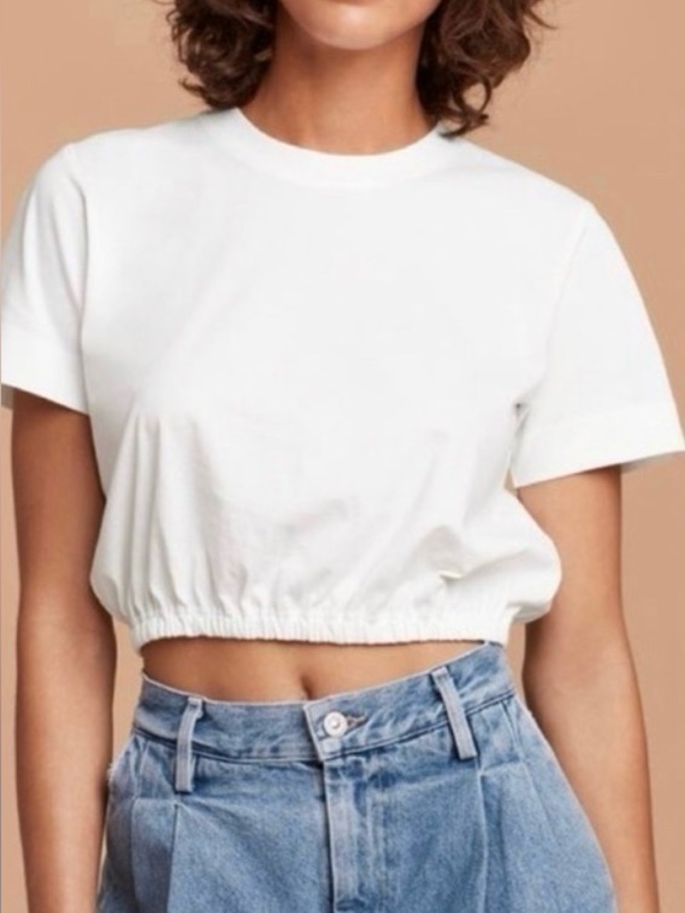Cropped White Elastic-Hem Tee - Women